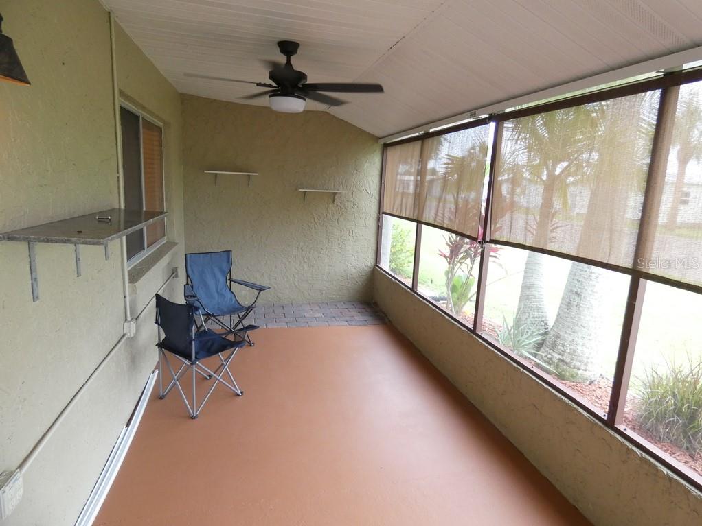 1024 10TH CIR SE, LARGO, FL — photo 12