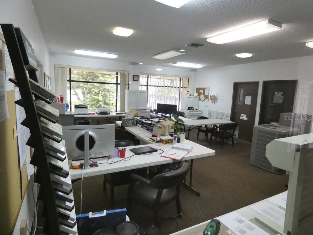 1024 10TH CIR SE, LARGO, FL — photo 25