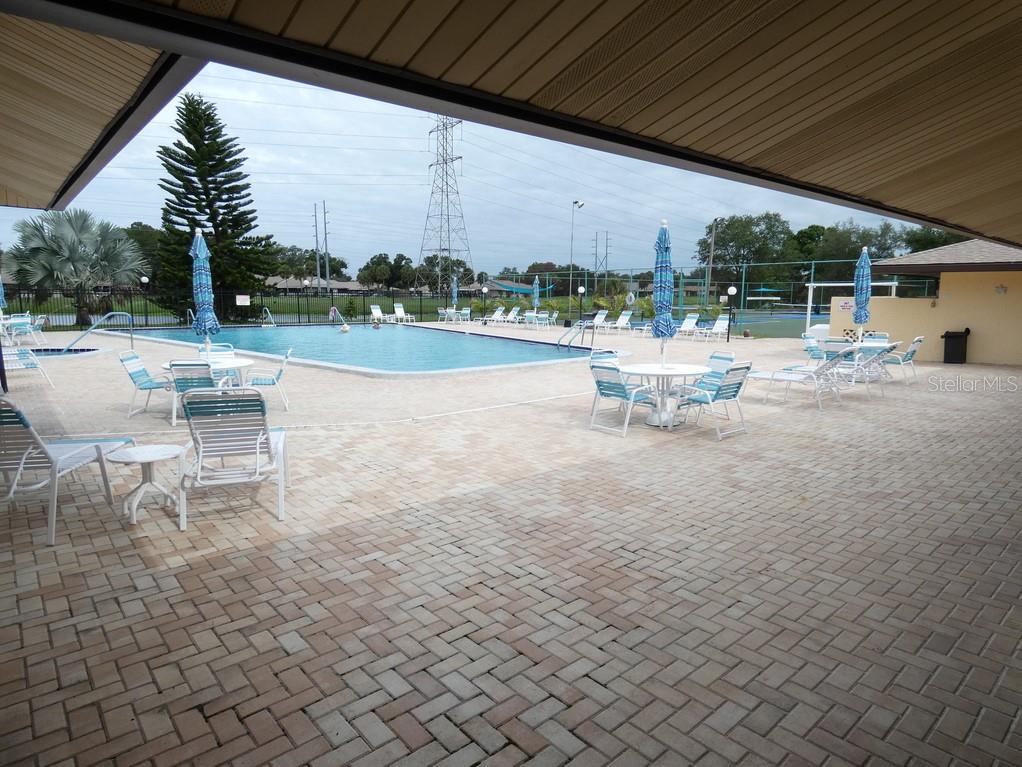1024 10TH CIR SE, LARGO, FL — photo 29