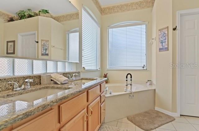 236 BOXWOOD DR, DAVENPORT, FL — photo 16