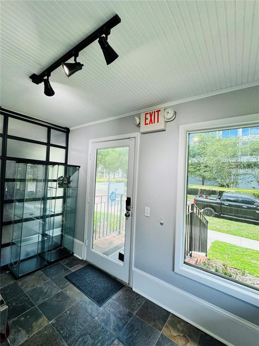 516 E JACKSON ST, ORLANDO, FL — photo 16