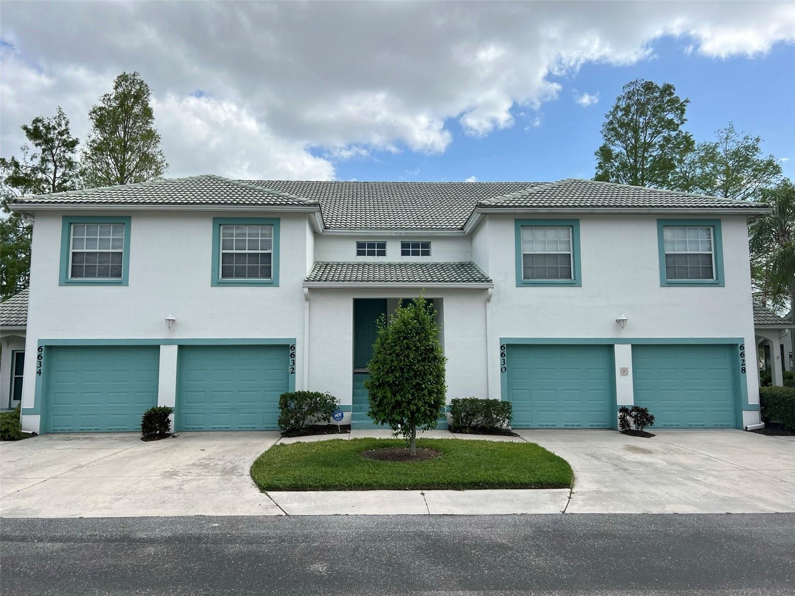 6632 PINEVIEW TER #10-201, BRADENTON, FL