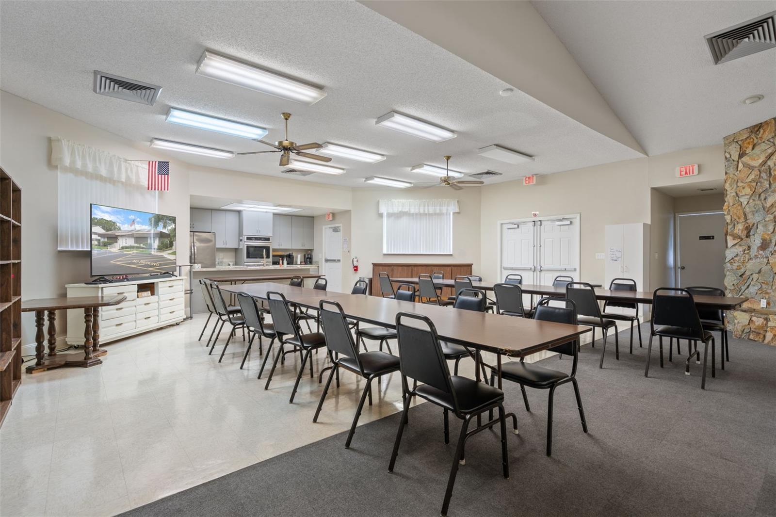 4101 PASSPORT LN #202, NEW PORT RICHEY, FL — photo 33