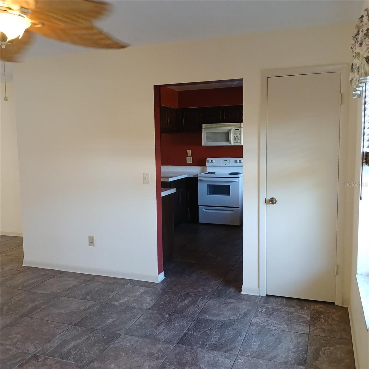 9201 N CARESSA WAY, CITRUS SPRINGS, FL — photo 15
