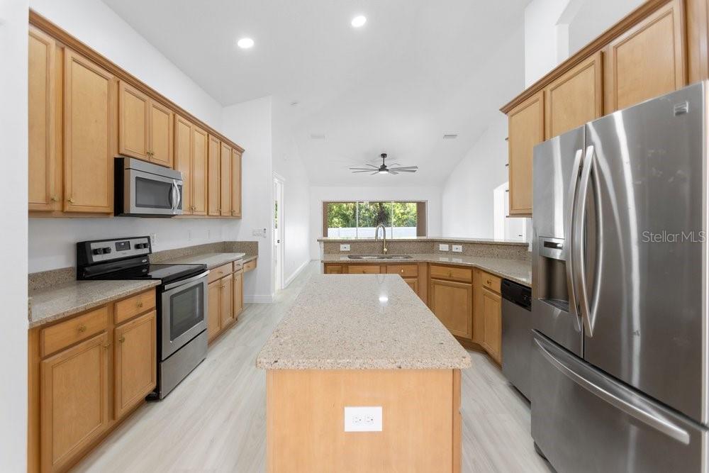 6249 TWIN BRIDGES DR, ZEPHYRHILLS, FL — photo 18