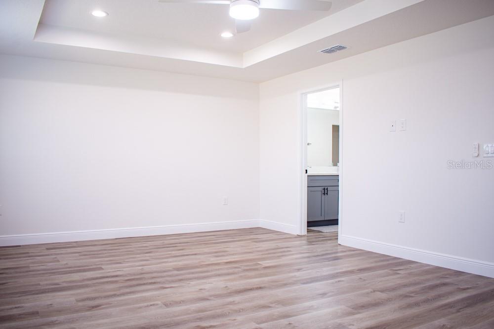 5104 KIRKWOOD AVE, SPRING HILL, FL — photo 10