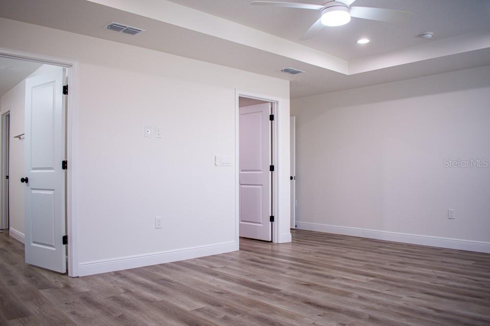 5104 KIRKWOOD AVE, SPRING HILL, FL — photo 11