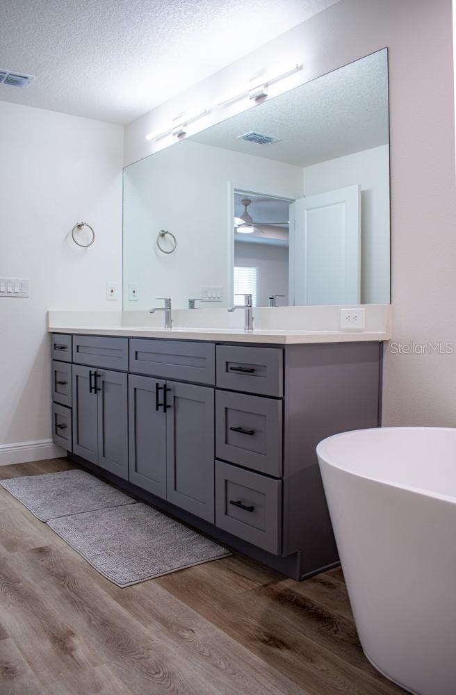 5104 KIRKWOOD AVE, SPRING HILL, FL — photo 15