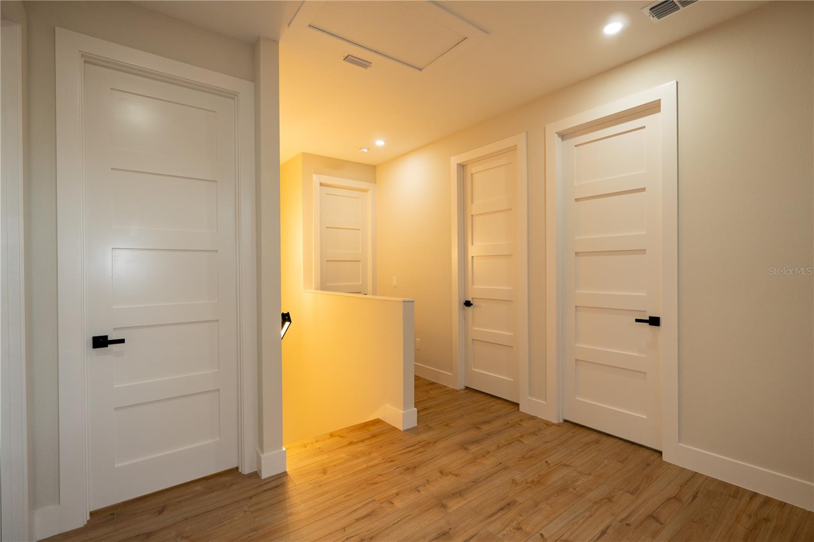 12905 WORCHESTER AVE, TAMPA, FL — photo 20