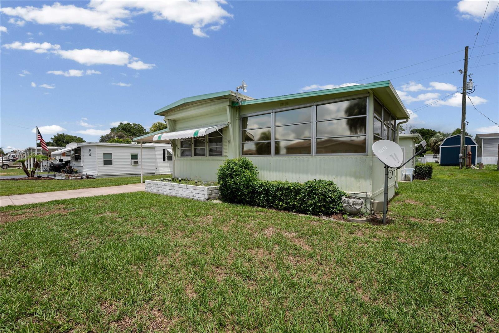 5238 BETMAR DR, ZEPHYRHILLS, FL — photo 3