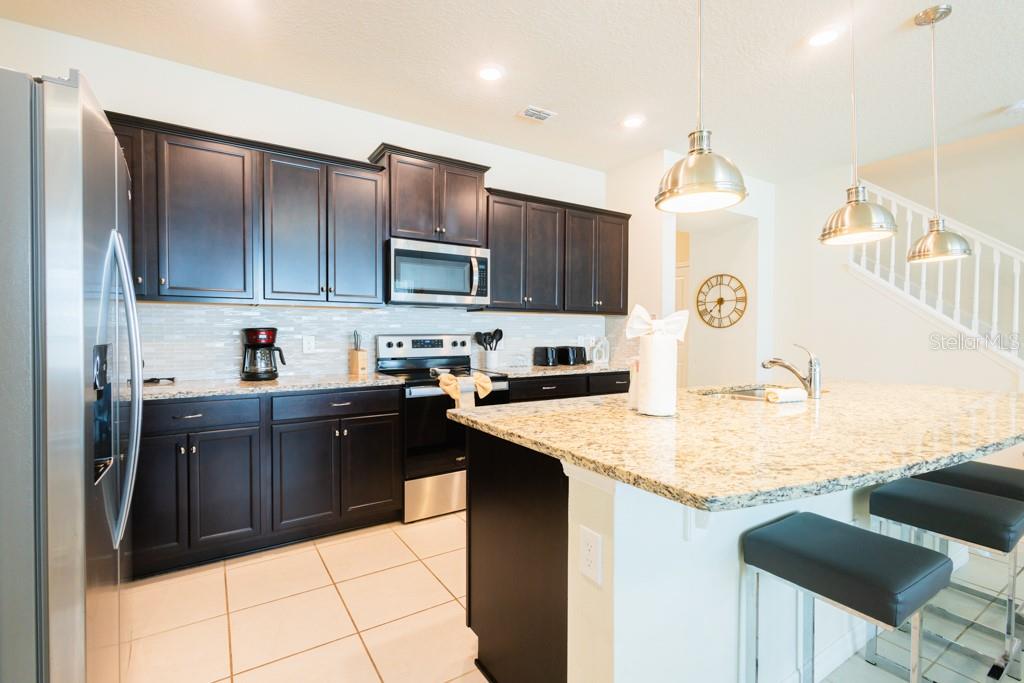 630 JASMINE LN, DAVENPORT, FL — photo 9