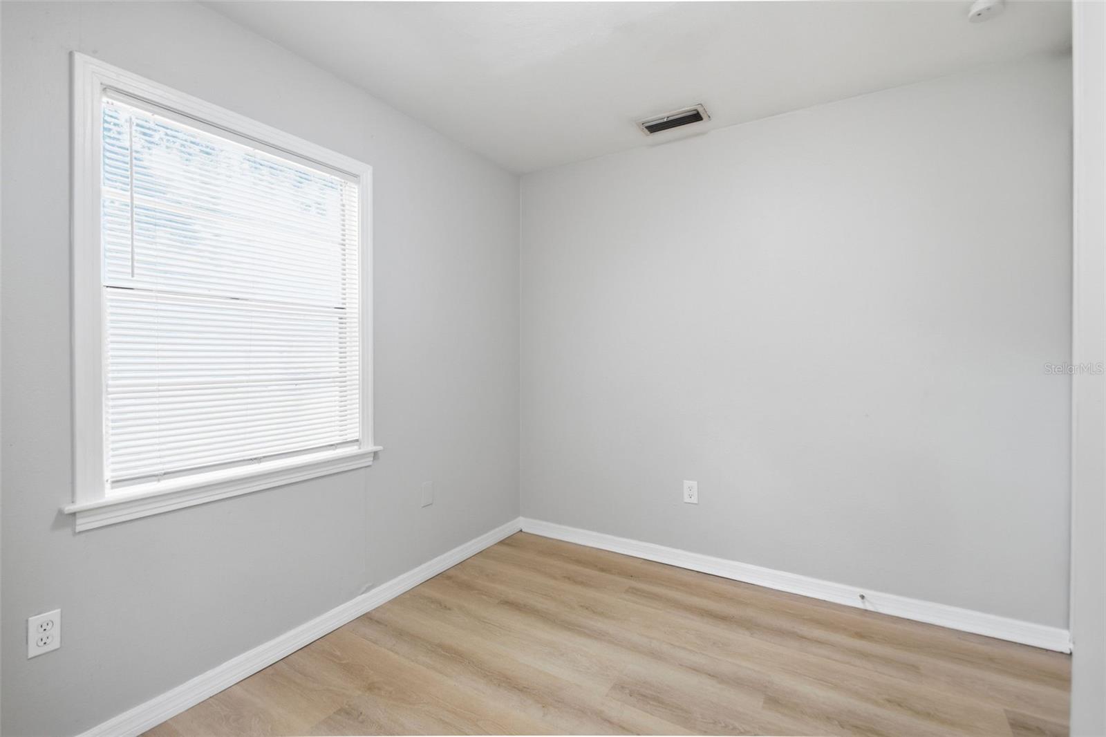 2817 HAWTHORNE ST, SARASOTA, FL — photo 23
