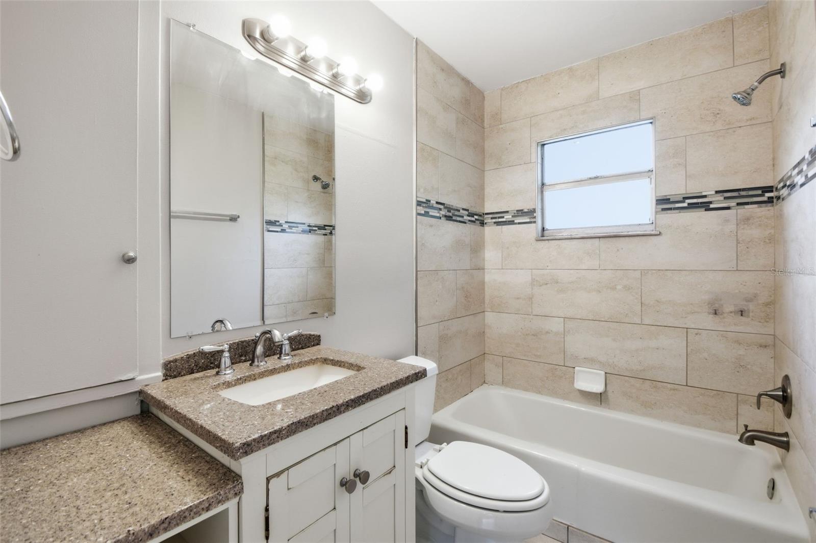 2817 HAWTHORNE ST, SARASOTA, FL — photo 39