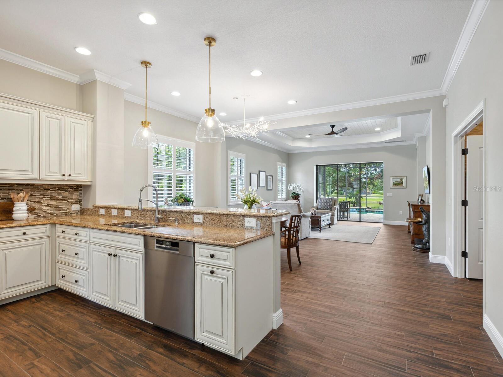 14325 STIRLING DR, LAKEWOOD RANCH, FL — photo 5
