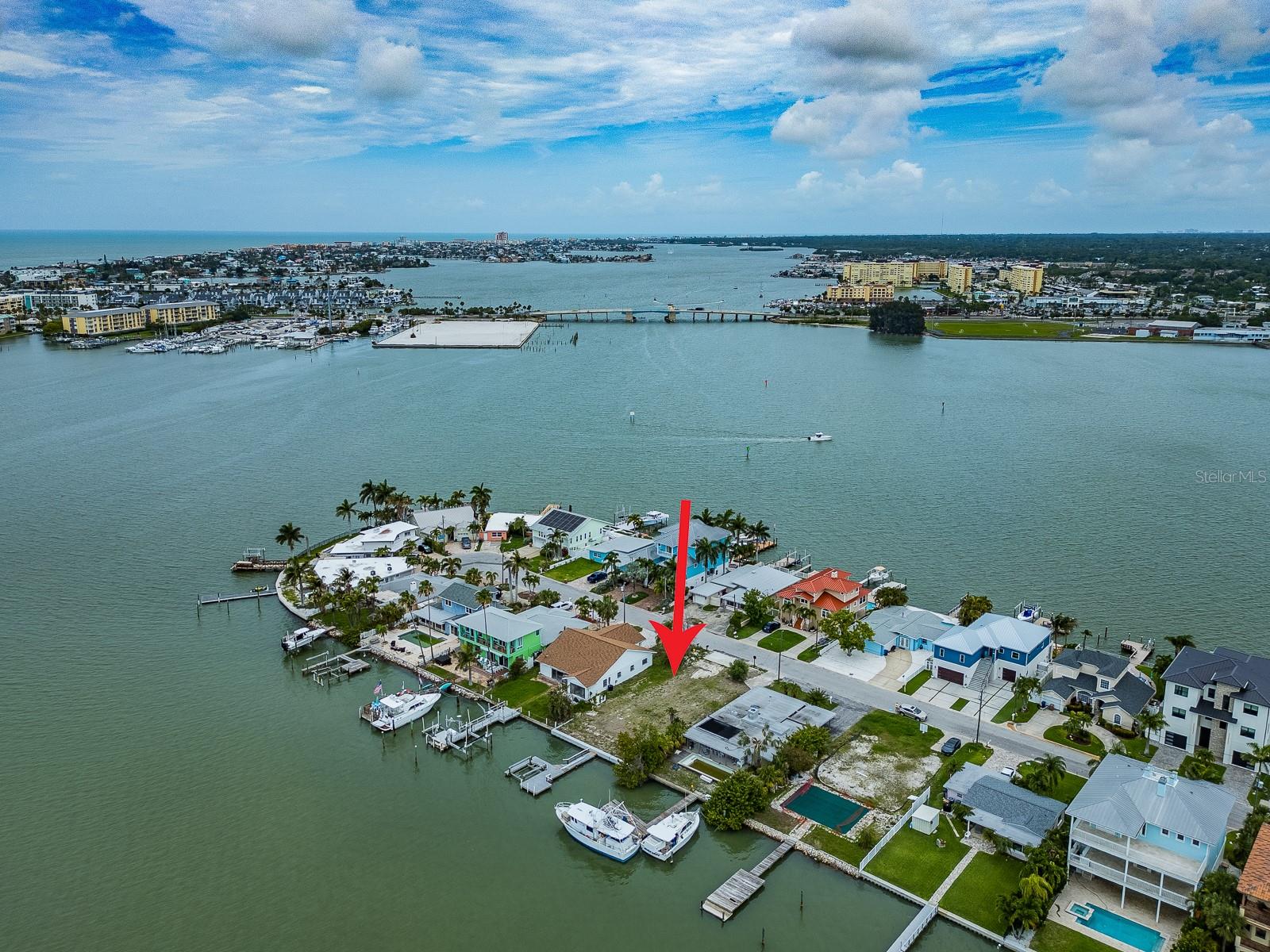 813 BAY POINT DR, MADEIRA BEACH, FL — photo 14