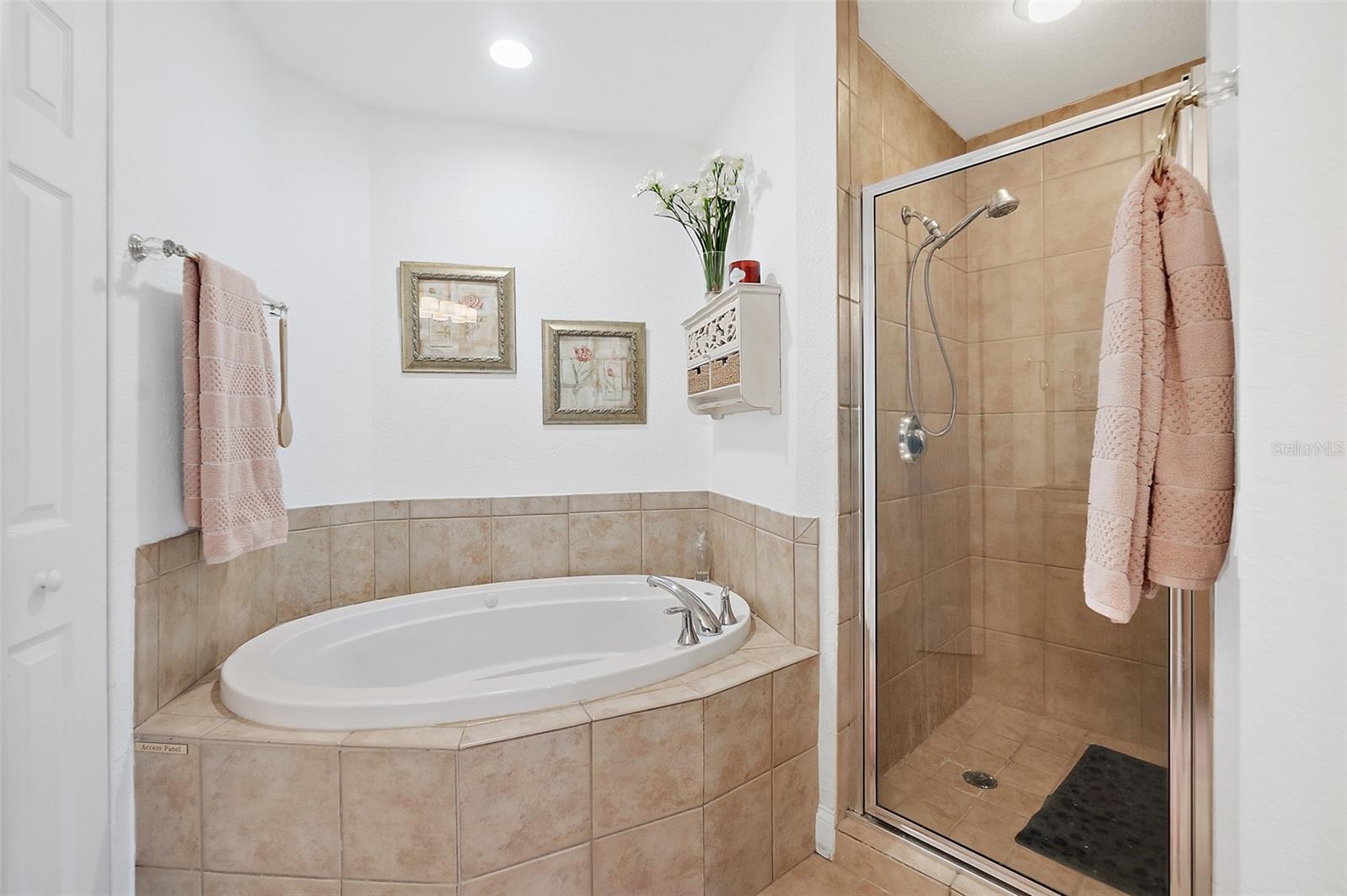 2 OCEANS WEST BLVD #606, DAYTONA BEACH SHORES, FL — photo 24