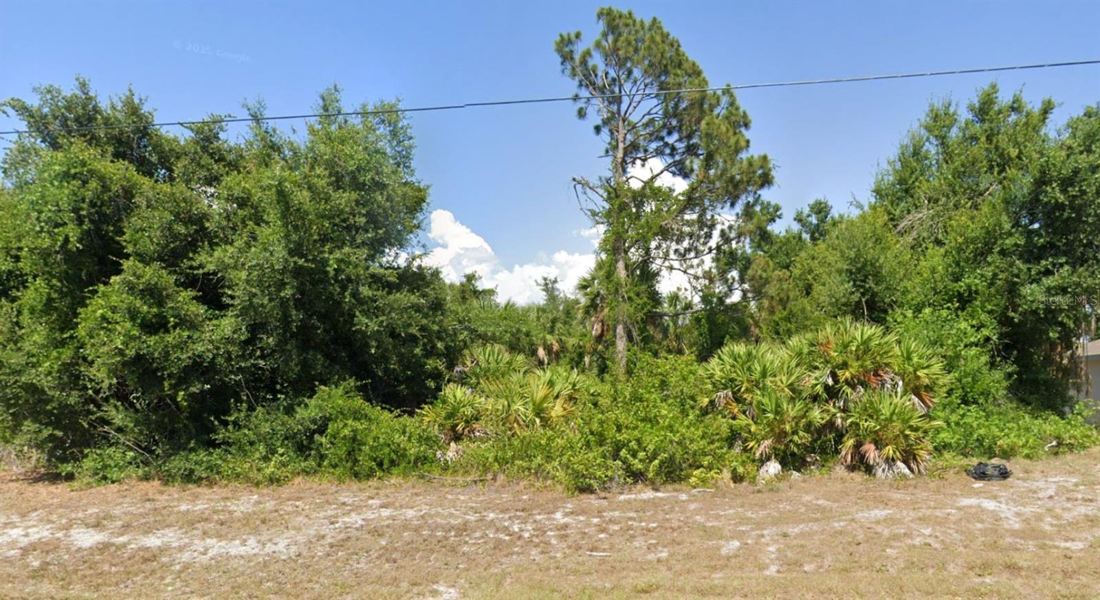 107 ANTILLA DR, ROTONDA WEST, FL — photo 3