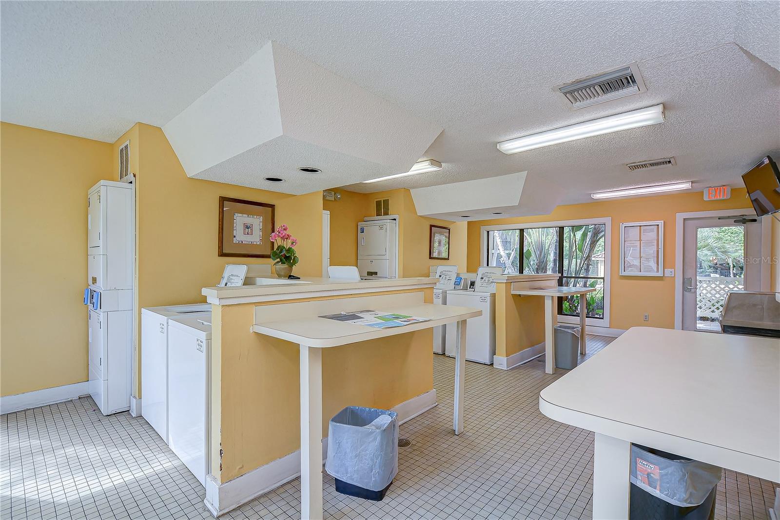 11901 4TH ST N #4206, ST PETERSBURG, FL — photo 33