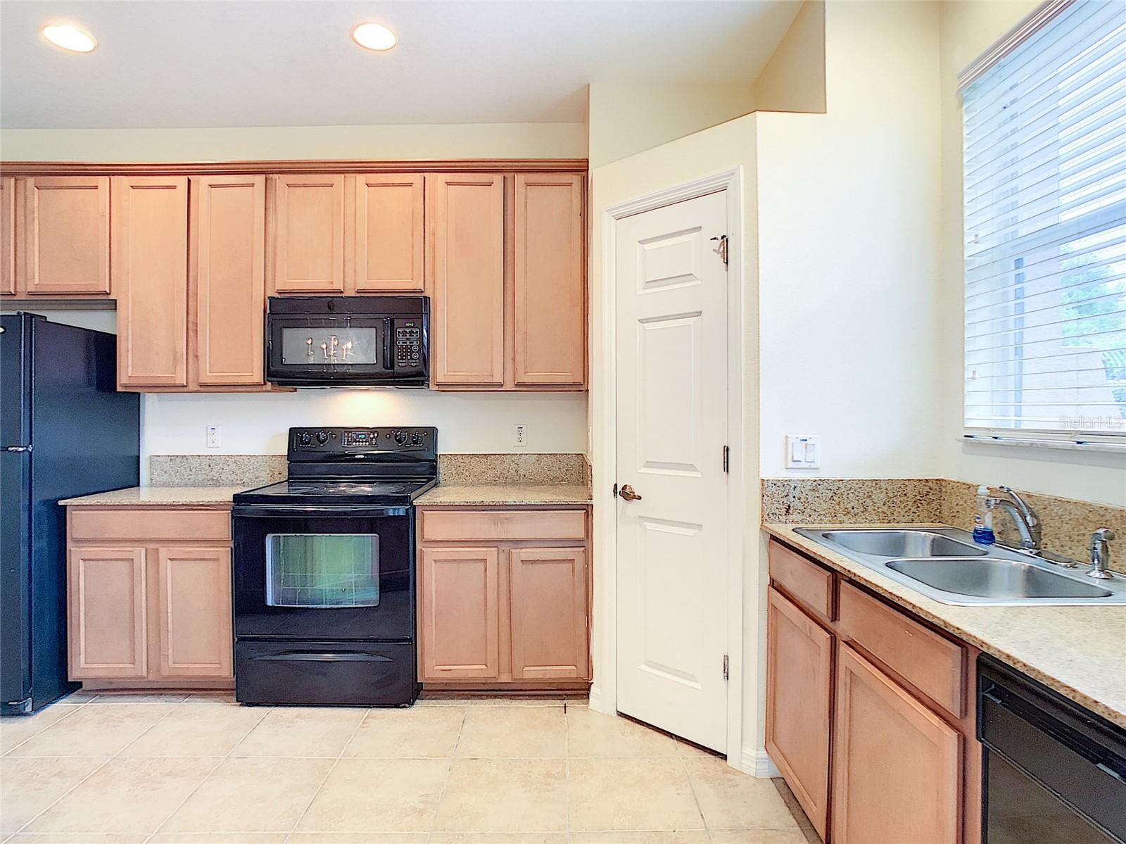 3660 IDITAROD LN, ORLANDO, FL — photo 7