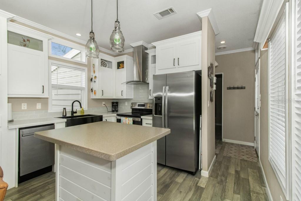 6820 AMANDA VISTA CIR, LAND O LAKES, FL — photo 10