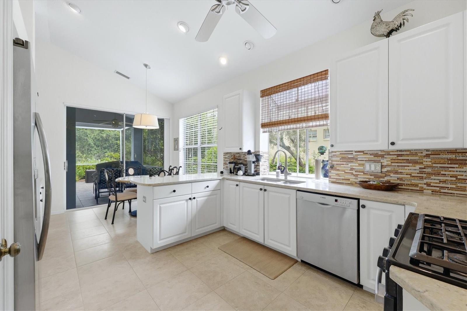7147 PRESTWICK CT, UNIVERSITY PARK, FL — photo 18