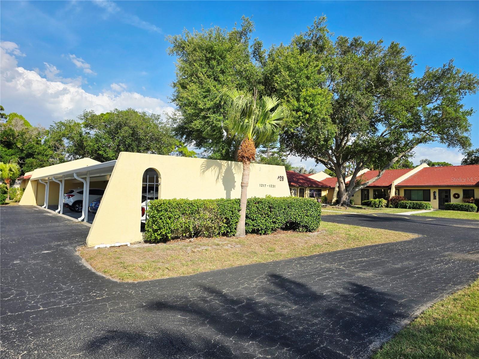 1225 56TH ST W, BRADENTON, FL