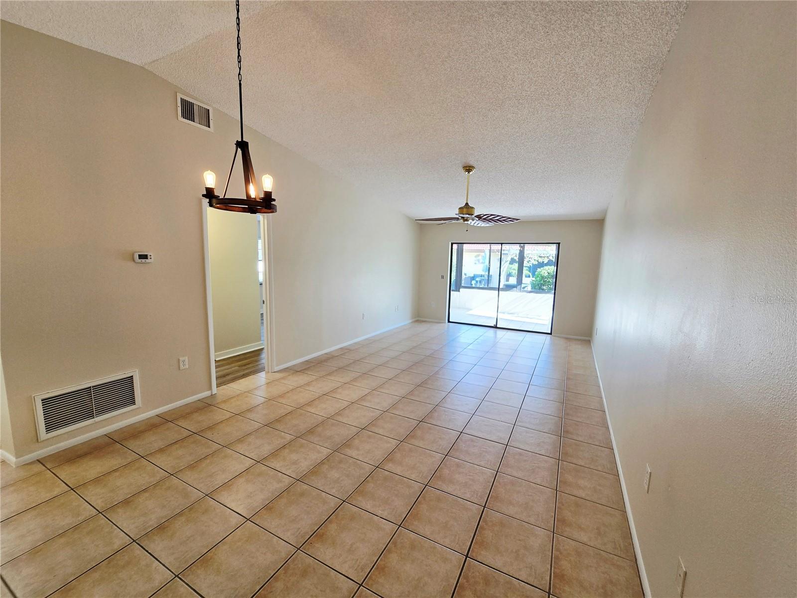 1225 56TH ST W, BRADENTON, FL — photo 4