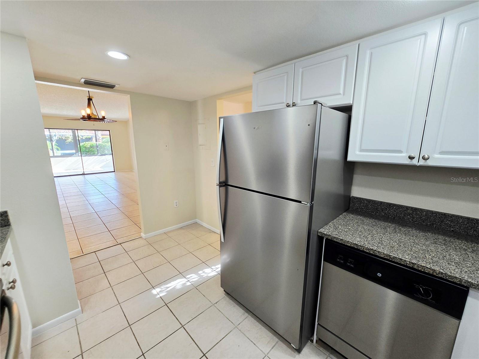 1225 56TH ST W, BRADENTON, FL — photo 10
