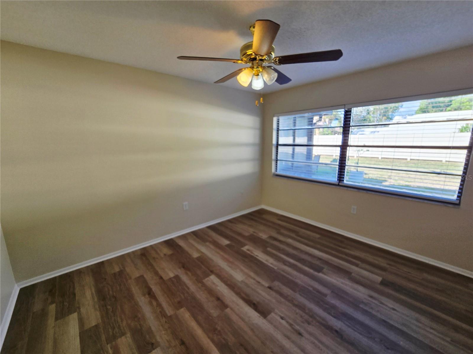 1225 56TH ST W, BRADENTON, FL — photo 17