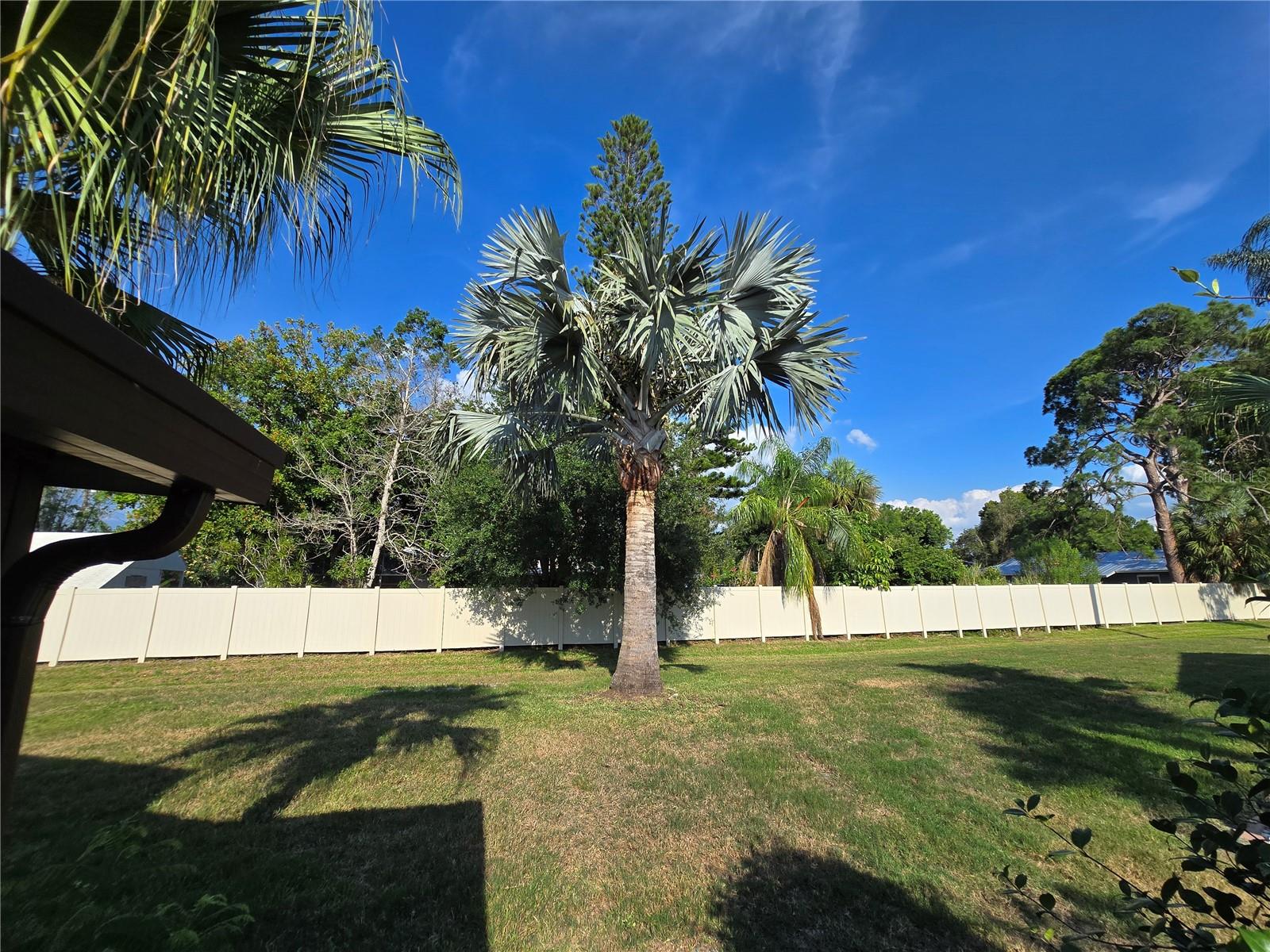 1225 56TH ST W, BRADENTON, FL — photo 24