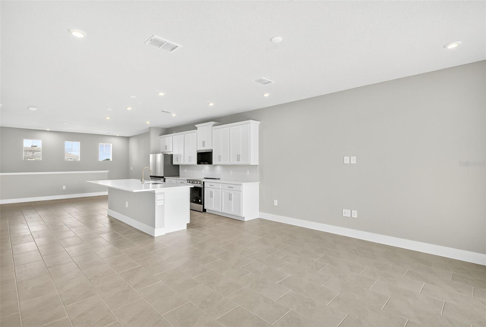 17420 MOONFLOWER DR #202, VENICE, FL — photo 7