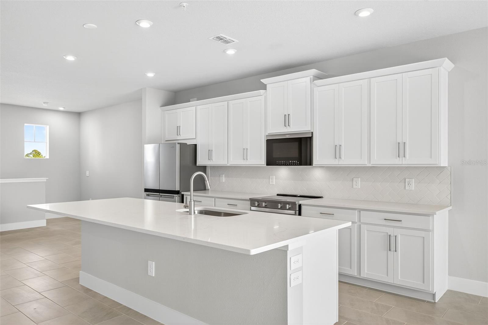 17420 MOONFLOWER DR #202, VENICE, FL — photo 9