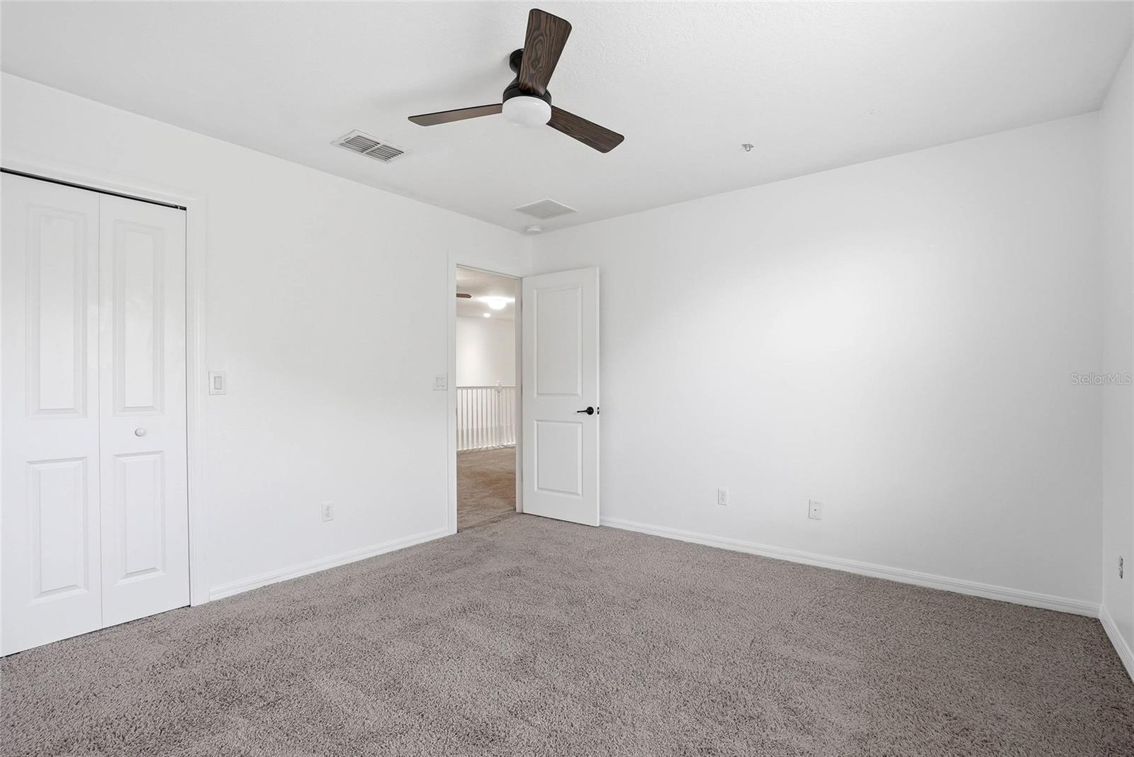 3987 ROUND TABLE CT, LAND O LAKES, FL — photo 33