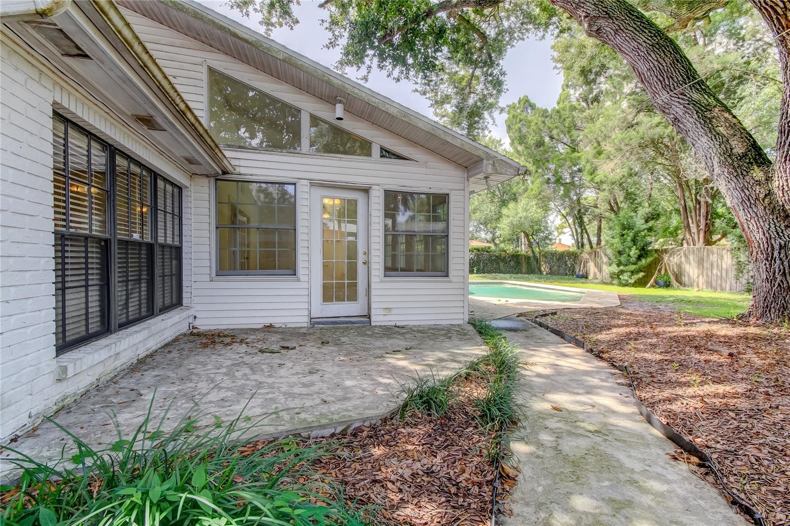 10406 RECLINATA LN, TAMPA, FL — photo 50