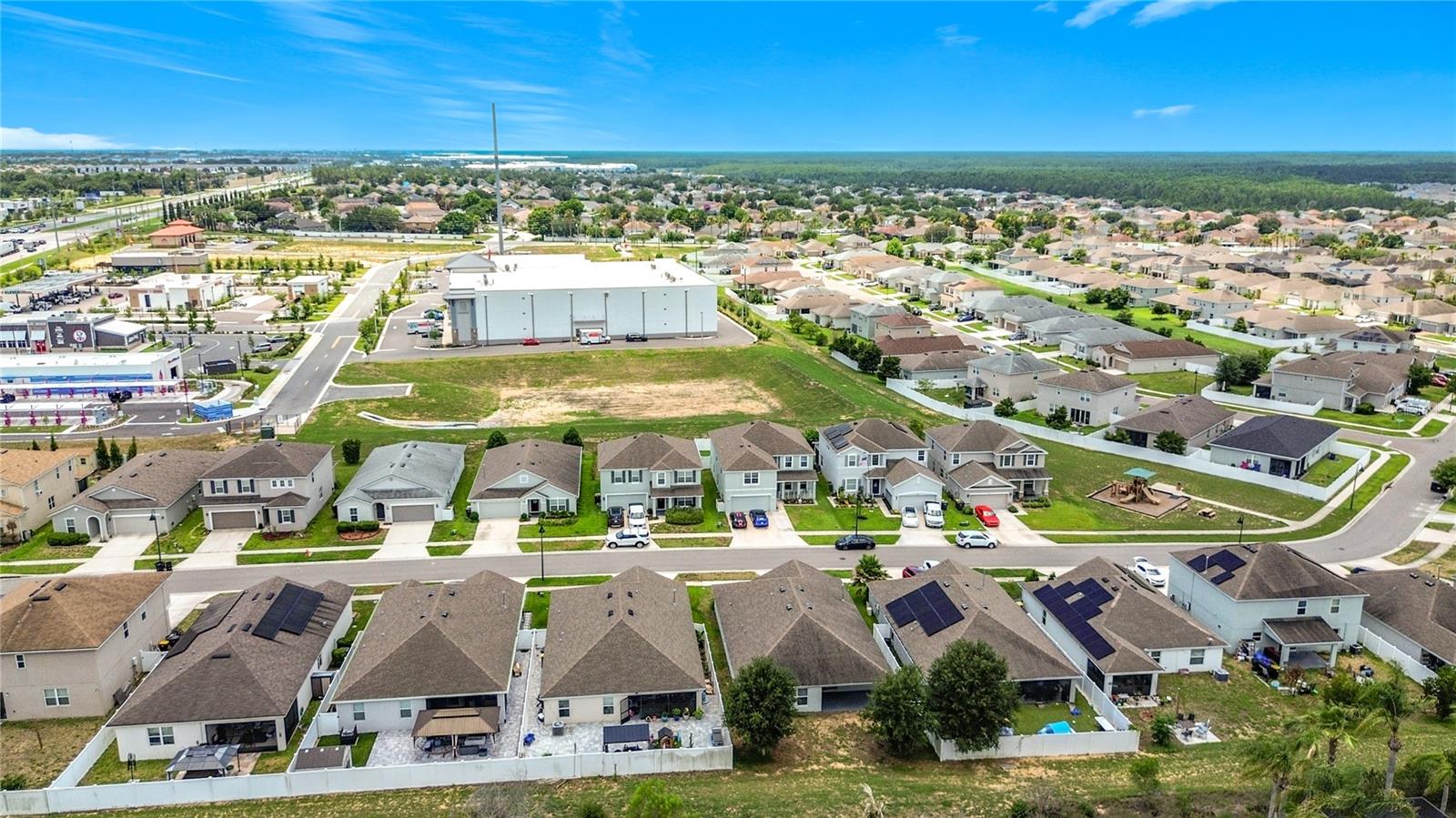 225 BELLA VERANO WAY, DAVENPORT, FL — photo 47