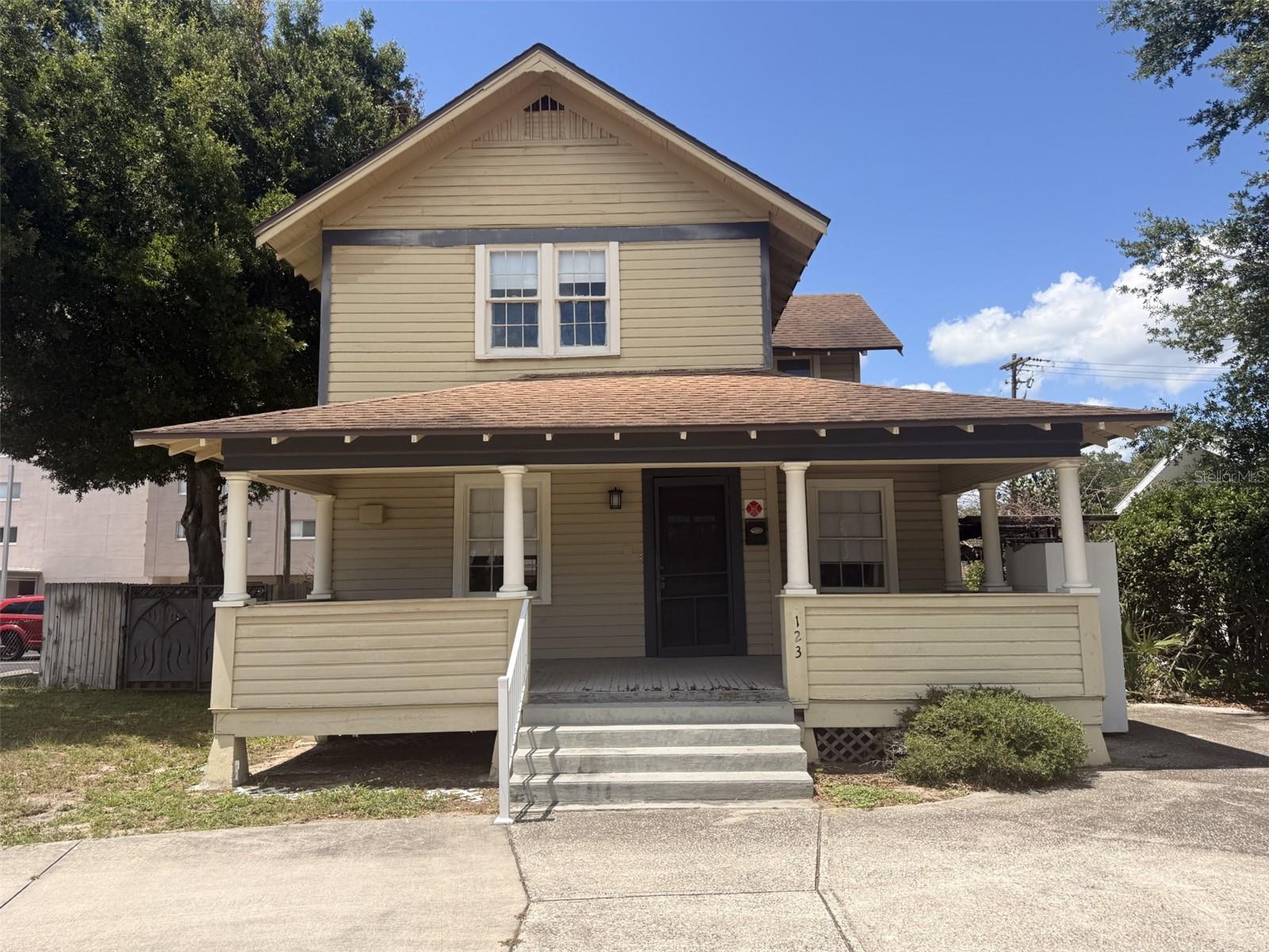 123 AVENUE B SW, WINTER HAVEN, FL