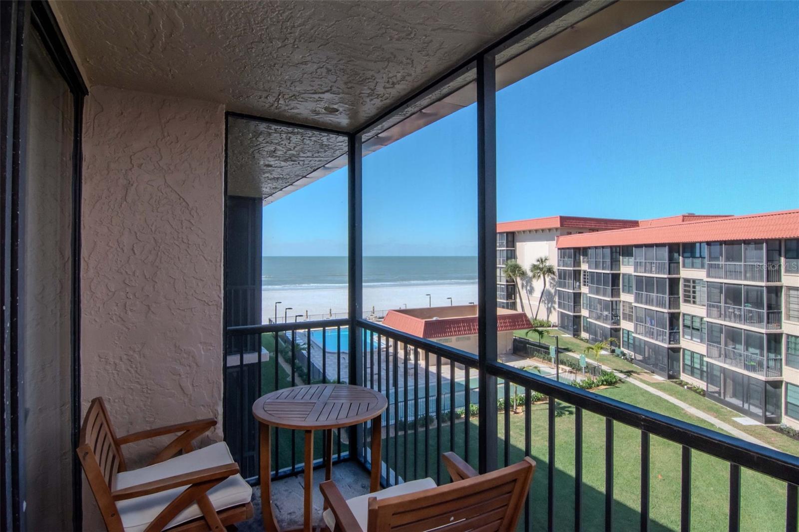 17580 GULF BLVD #403, REDINGTON SHORES, FL — photo 3