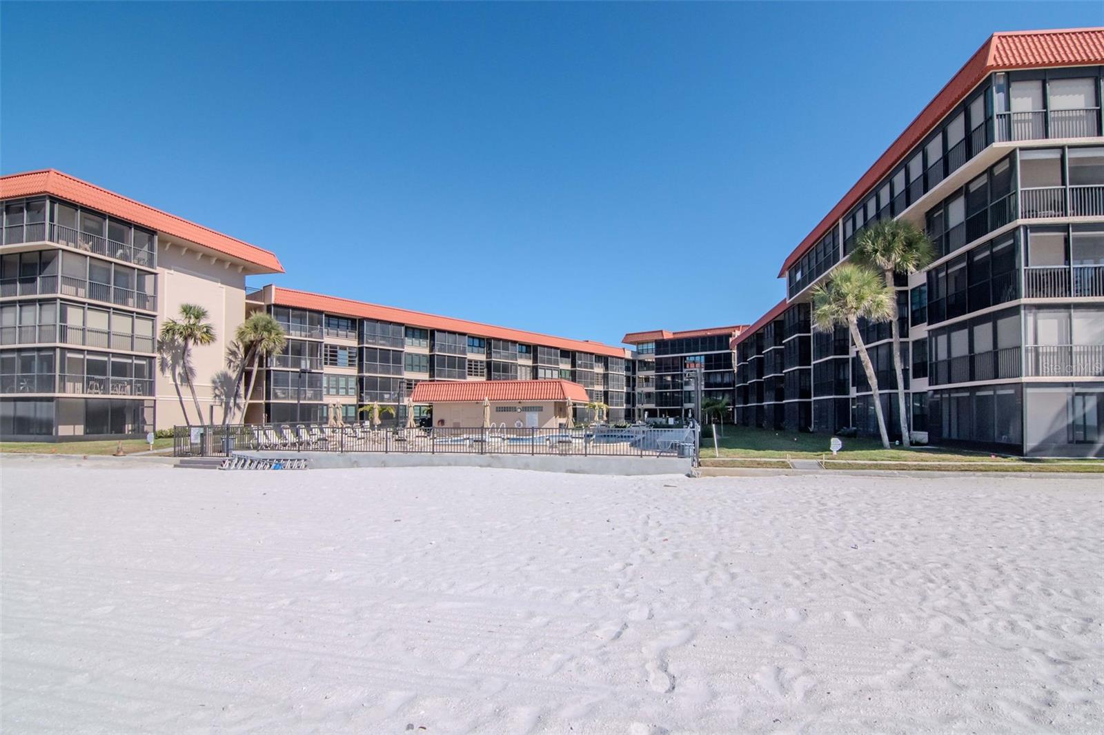 17580 GULF BLVD #403, REDINGTON SHORES, FL — photo 32