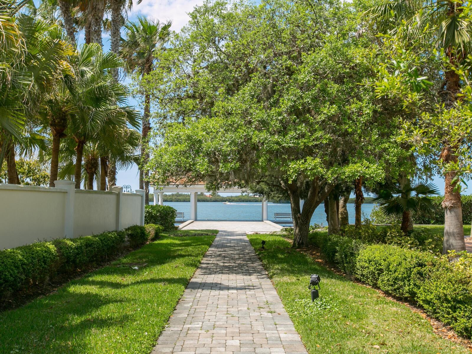 216 OSPREY POINT DR, OSPREY, FL — photo 10