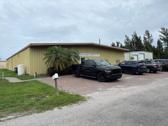 5654 SARAH AVE, SARASOTA, FL — photo 6