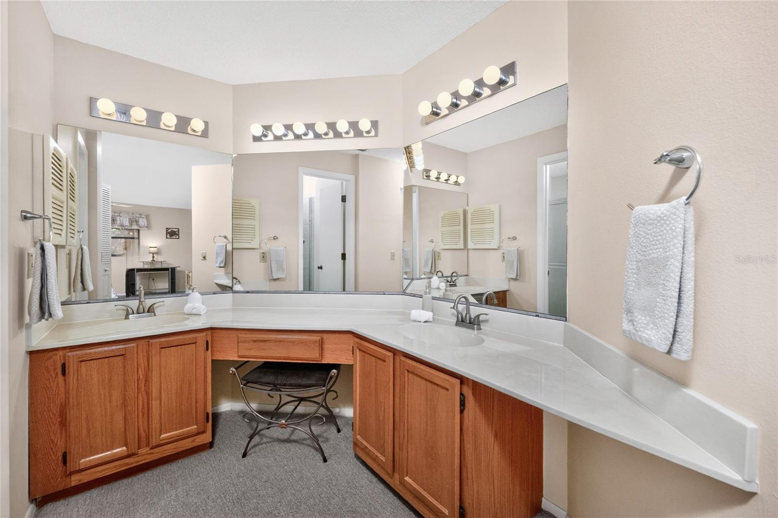118 PINE HOLLOW DR #118, ENGLEWOOD, FL — photo 25