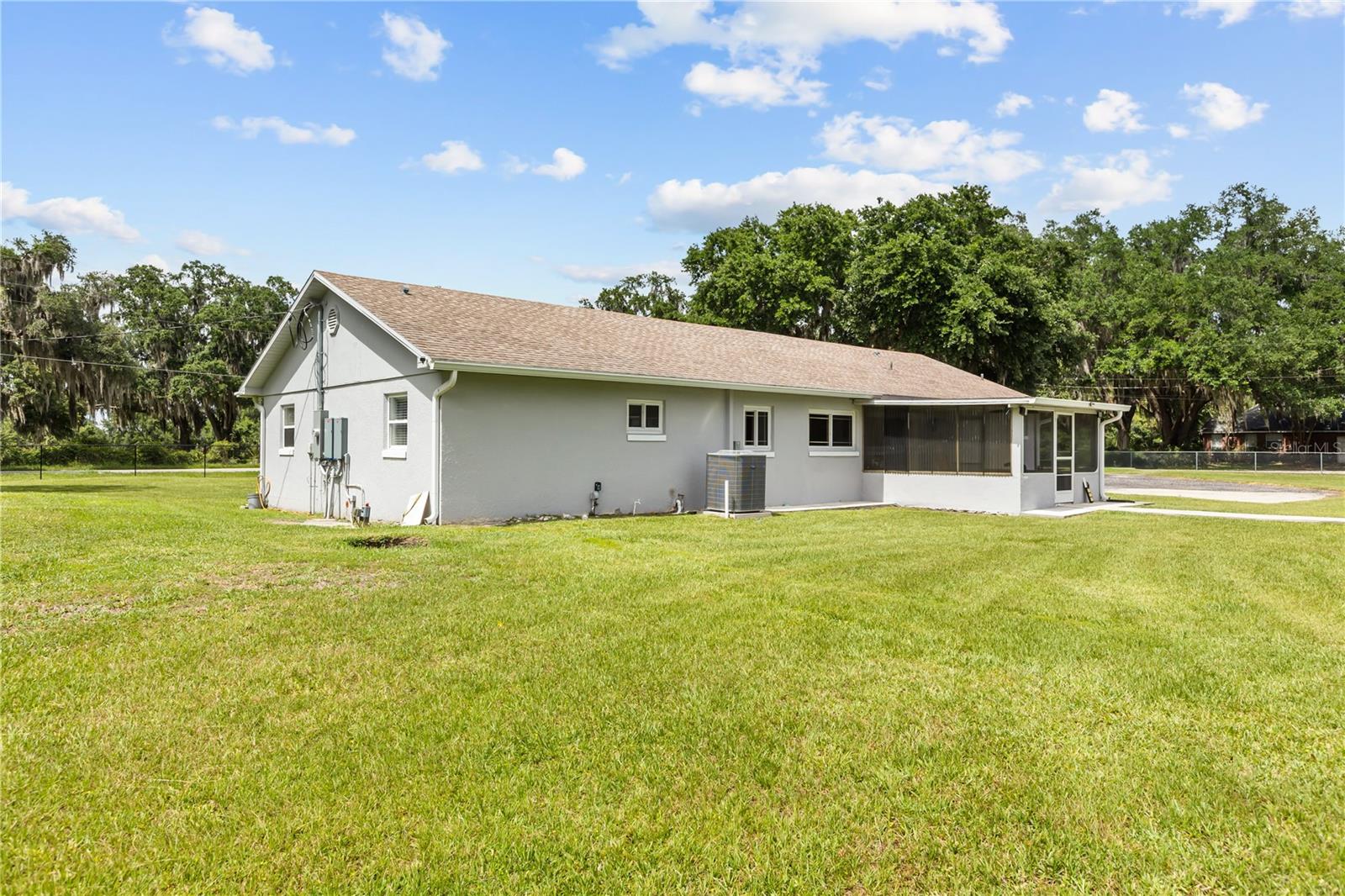1960 HARBOR RD, KISSIMMEE, FL — photo 8