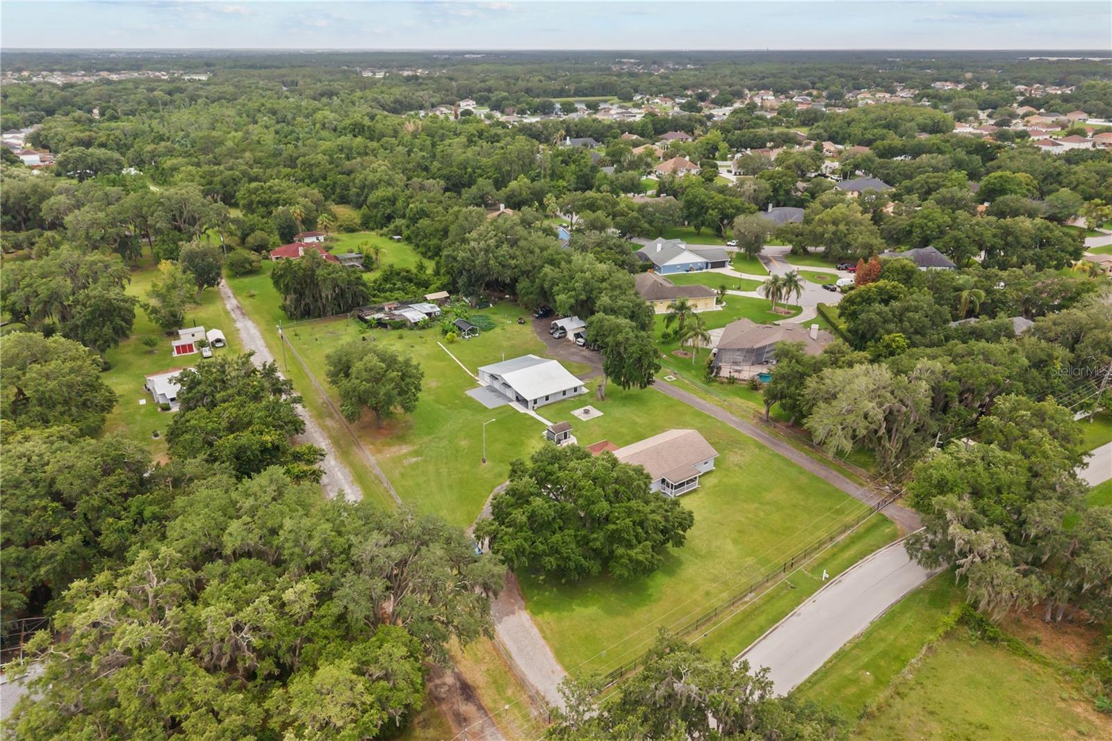 1960 HARBOR RD, KISSIMMEE, FL — photo 11
