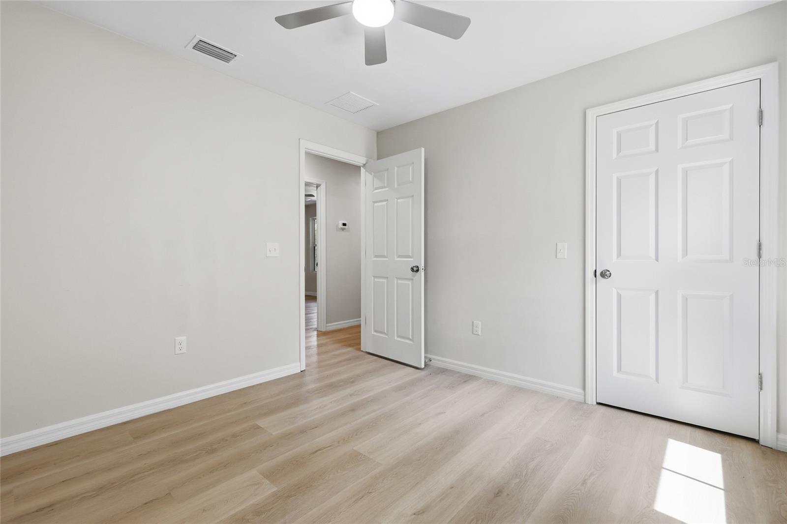 925 NE 19TH ST, GAINESVILLE, FL — photo 11