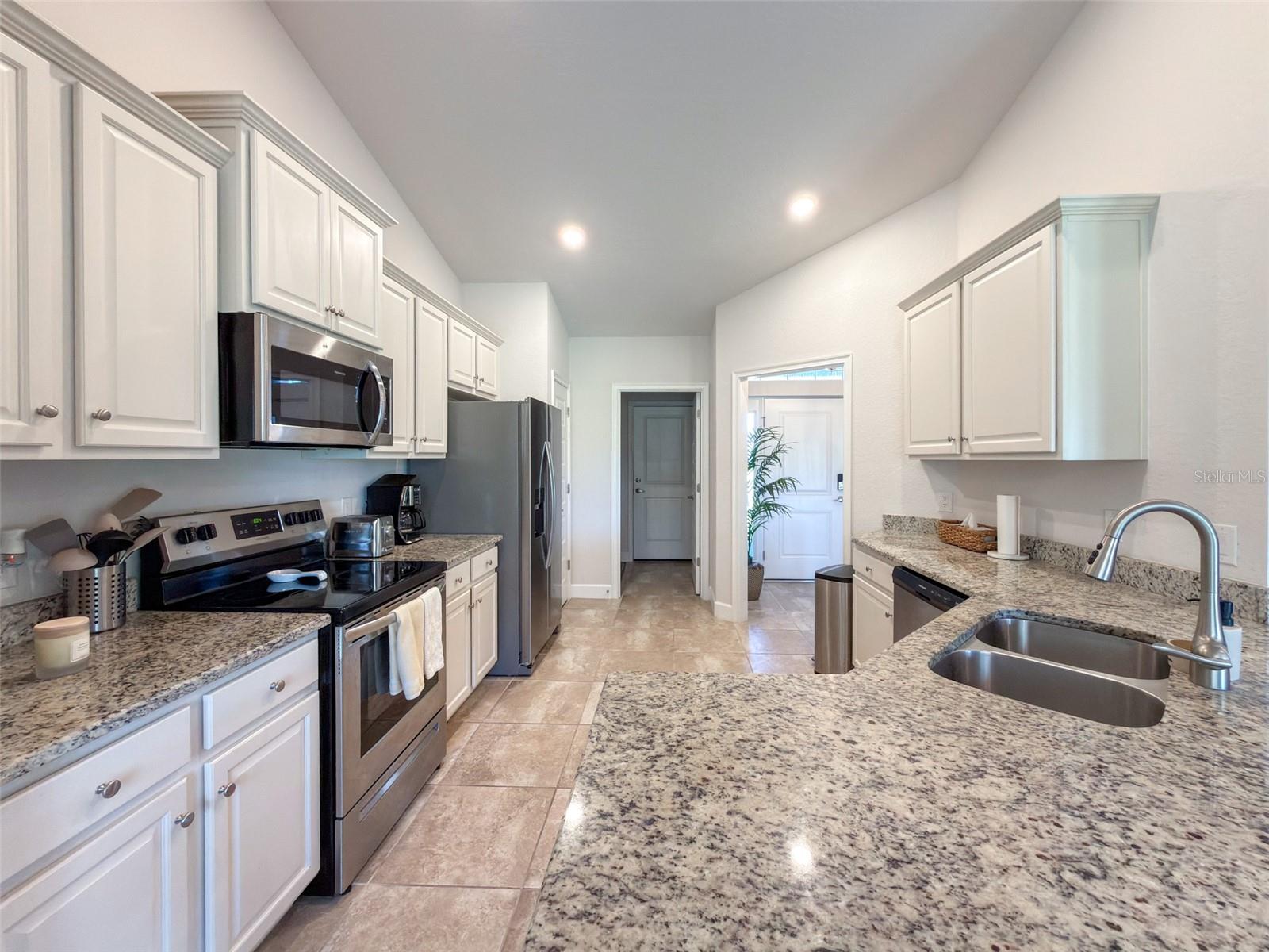 249 ROTONDA BLVD W, ROTONDA WEST, FL — photo 7