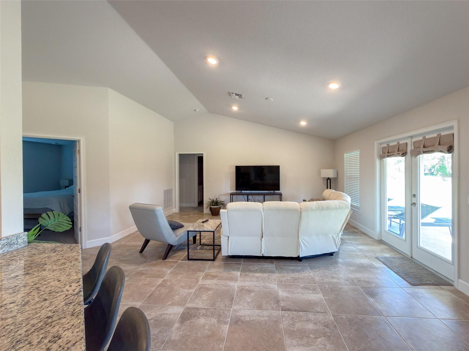 249 ROTONDA BLVD W, ROTONDA WEST, FL — photo 10