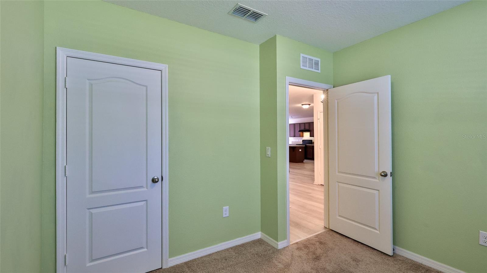 346 ADMIRALTY CT, EDGEWATER, FL — photo 9