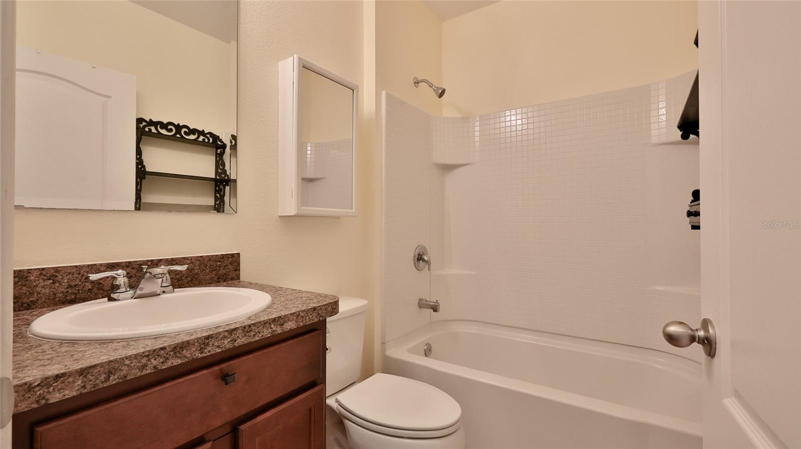 346 ADMIRALTY CT, EDGEWATER, FL — photo 17