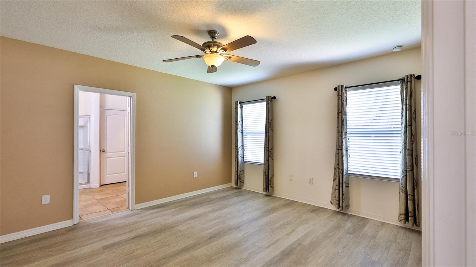 346 ADMIRALTY CT, EDGEWATER, FL — photo 19