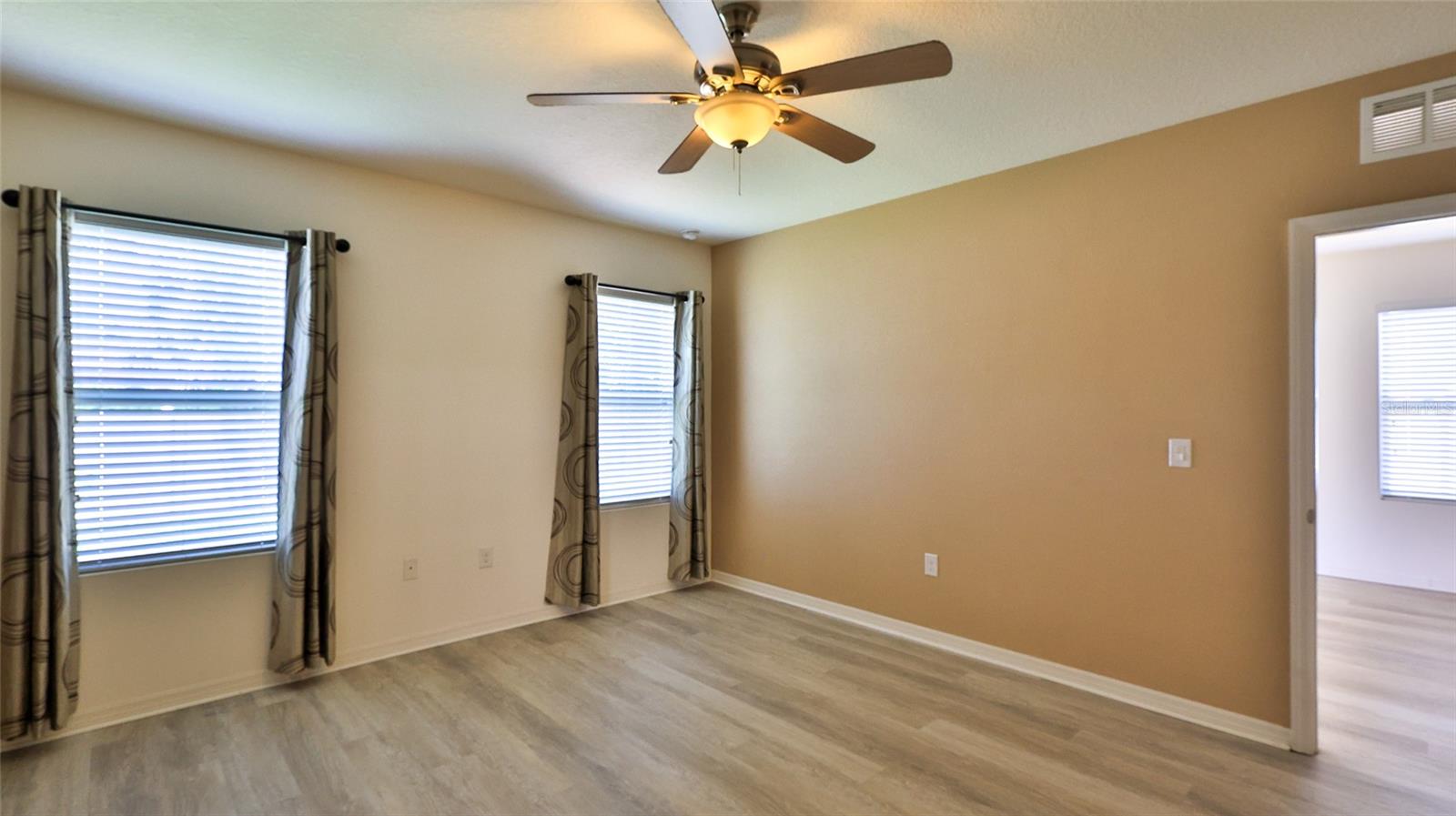 346 ADMIRALTY CT, EDGEWATER, FL — photo 20